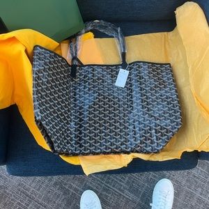 Brand NEW with tags GOYARD tote bag